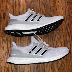 Adidas UltraBoost 1.0